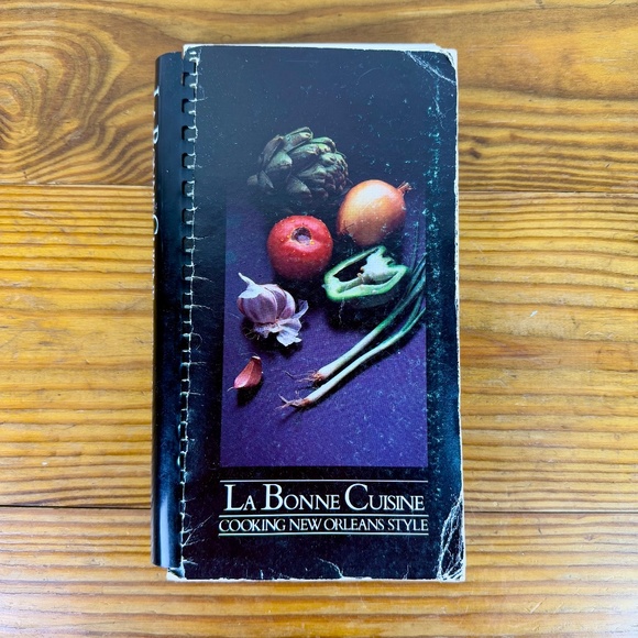 La Bonne Cuisine: Cooking New Orleans Style | Vintage Spiral Cookbook - Picture 3 of 13